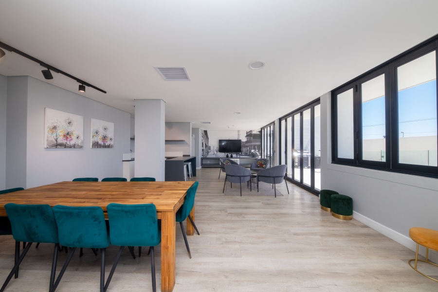 1 Bedroom Property for Sale in Woodstock Western Cape